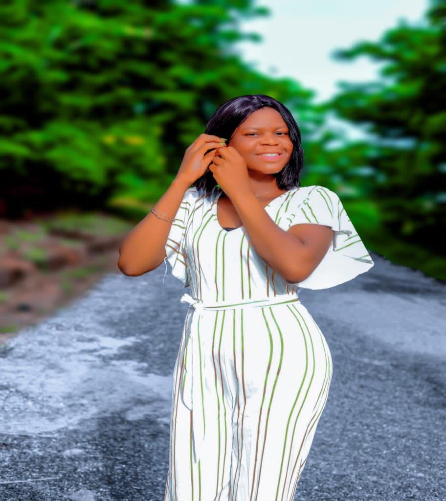 Photo of ROSELYN, nominee code HEP11